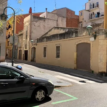 Stone Wall En Barri Port Maritim Tarragona